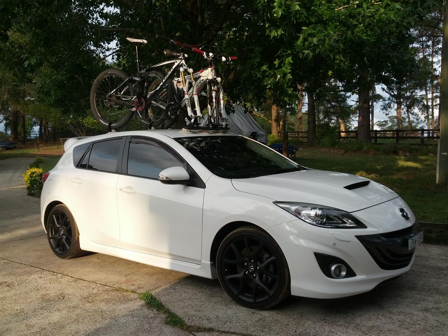 Jason Flint's Mini Bomber - Mounted on Mazda 3 MPS