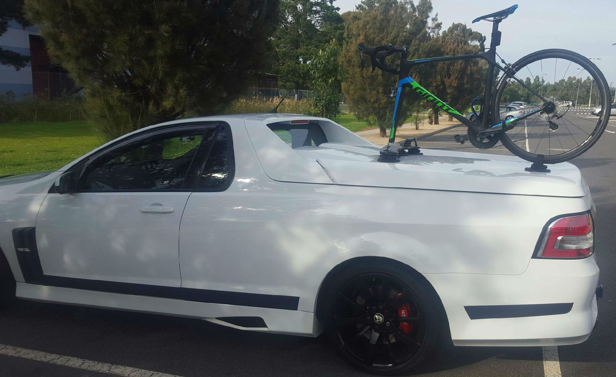 HSV Maloo Ute with SeaSucker Mini Bomber 2 bike rack