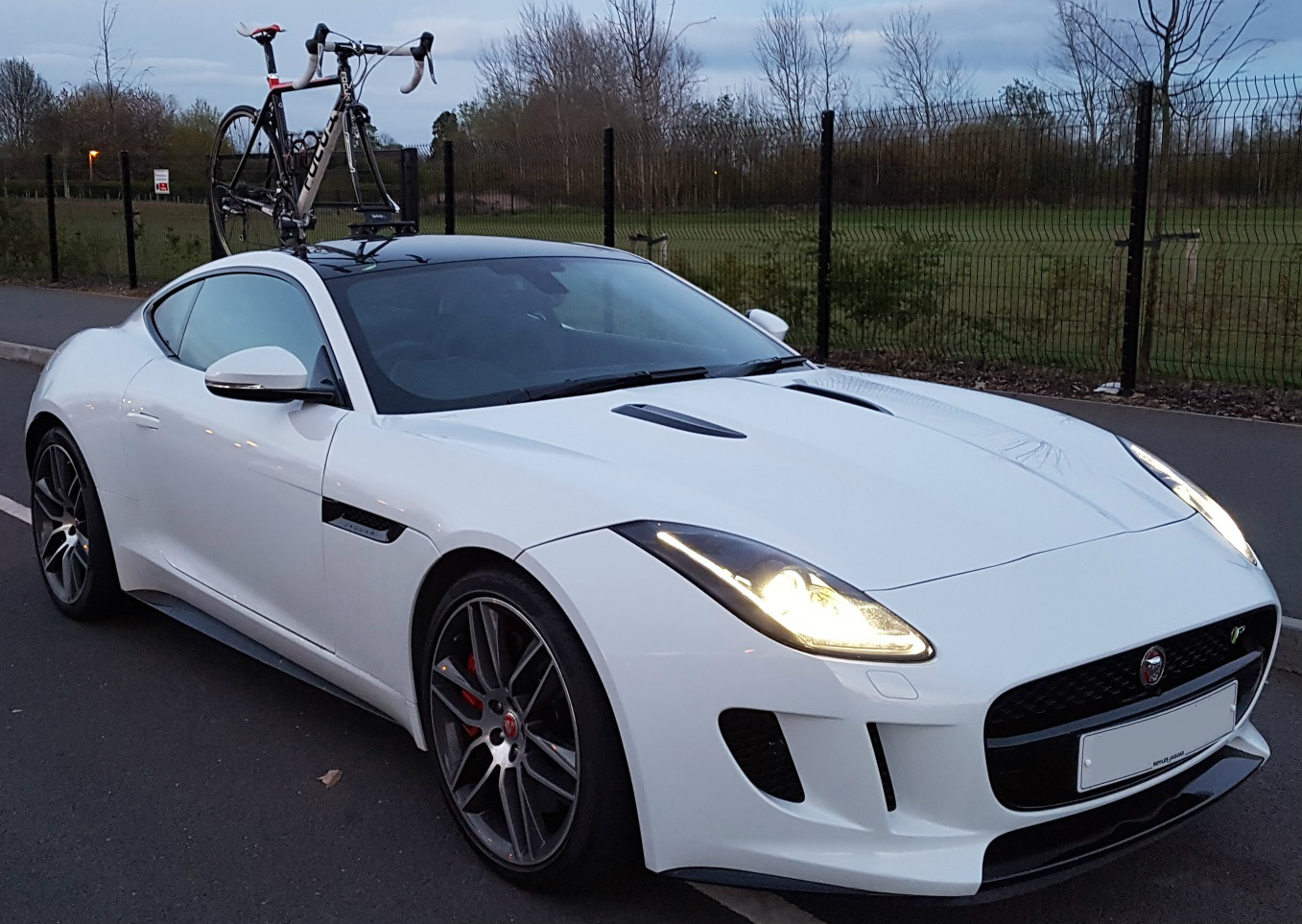 2015 Jaguar F-Type SeaSucker Talon Front View