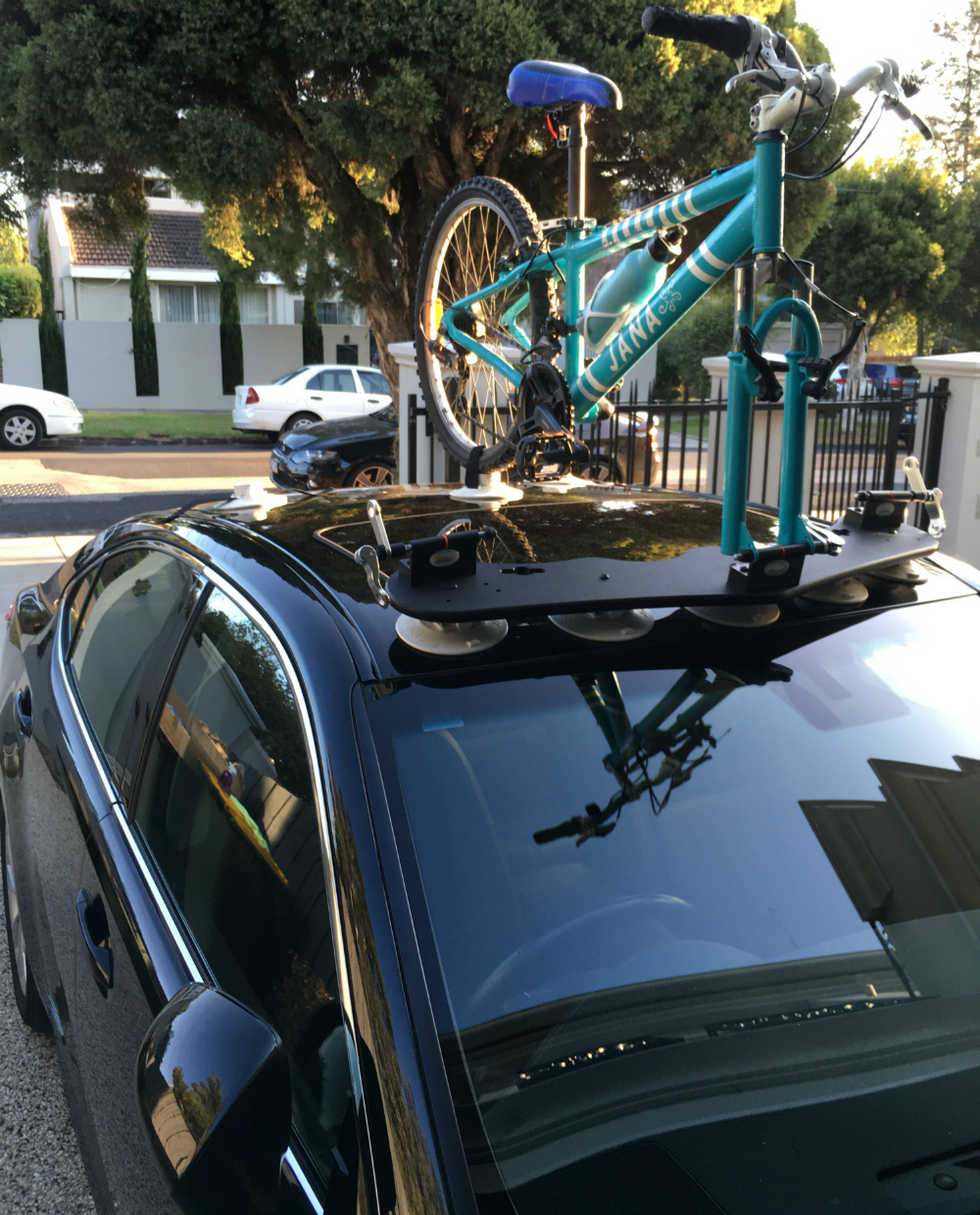 Lexus ES300h Bike Rack - The SeaSucker Bomber