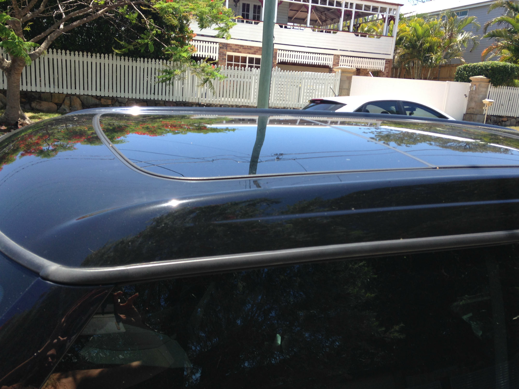 Mini Wagon Roof close up view