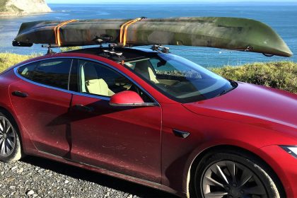 Tesla Model S Roof - The SeaSucker Monkey Bars